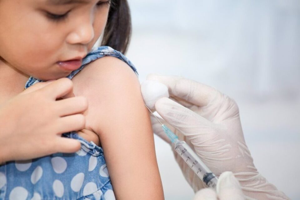 La Serranita: continúa la campaña de vacunación para niños