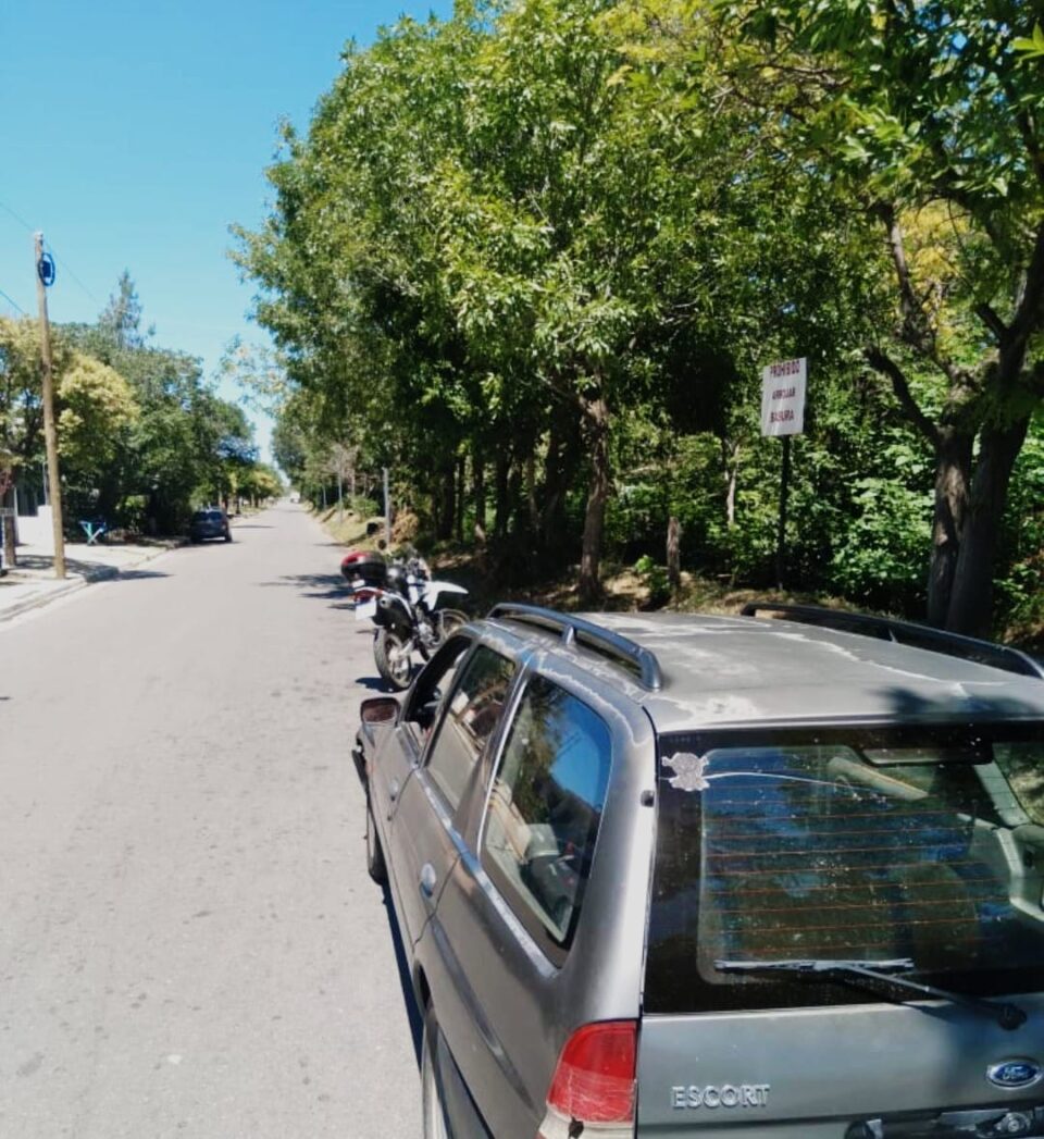 Malagueño: perdió el control y chocó contra un auto