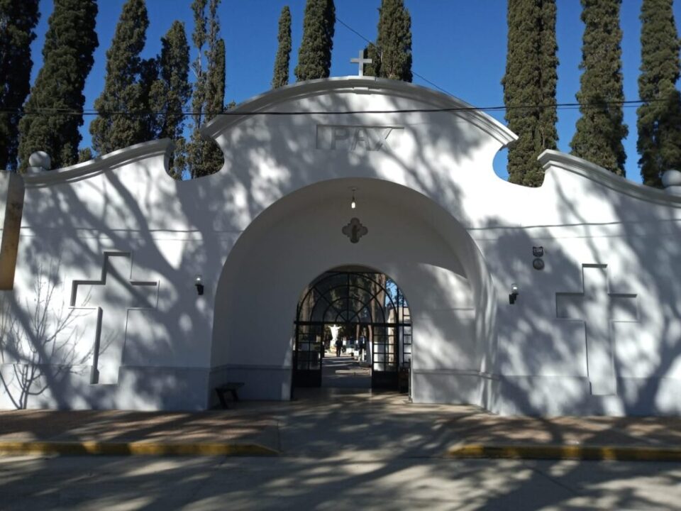 Luego de denunciar, pudo devolver los restos de su hijo al Cementerio