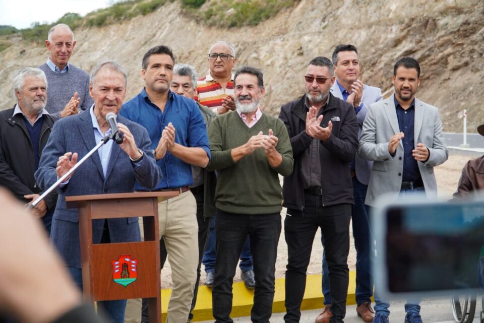 El Gobernador Juan Schiaretti habilitó un tramo de la autovía Ruta 5