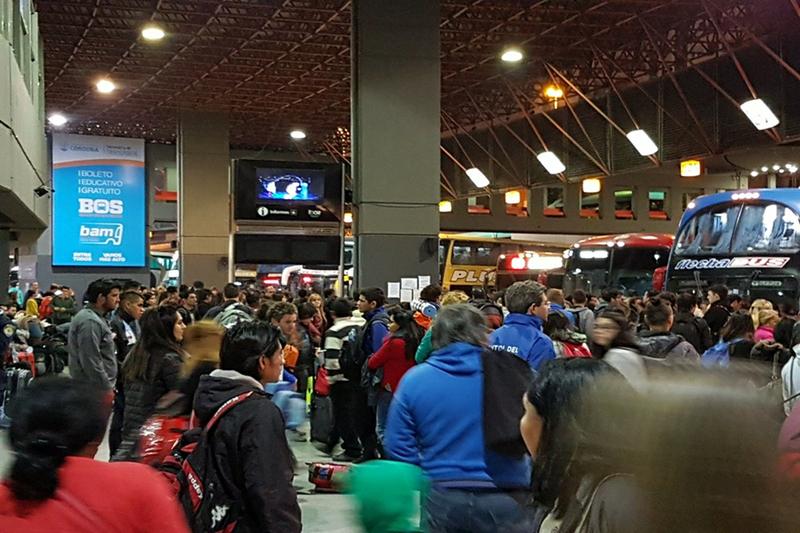 Se vendieron casi 500 mil pasajes para viajar este fin de semana largo