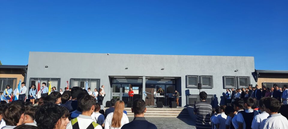 Quedó oficialmente inaugurado el nuevo edificio del primario de El Obraje