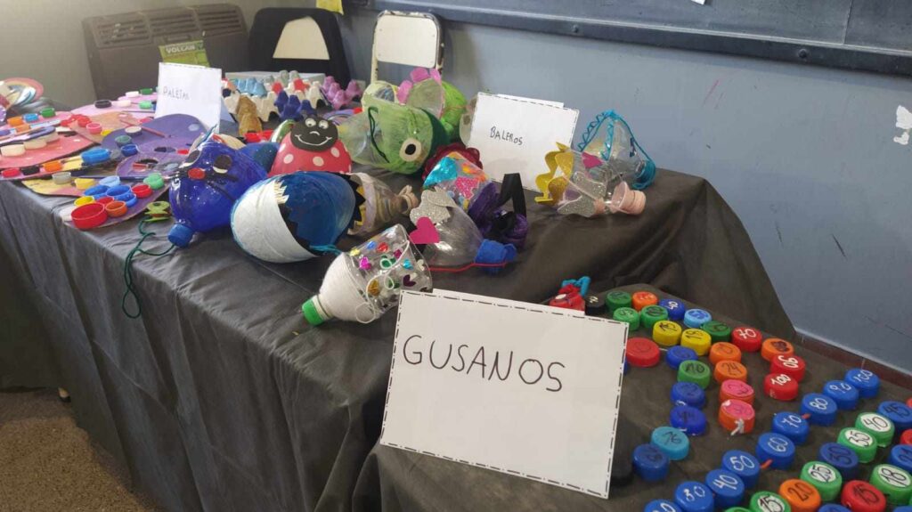 Comenzó la feria de ciencias en la escuela Cura Eleodoro Fierro