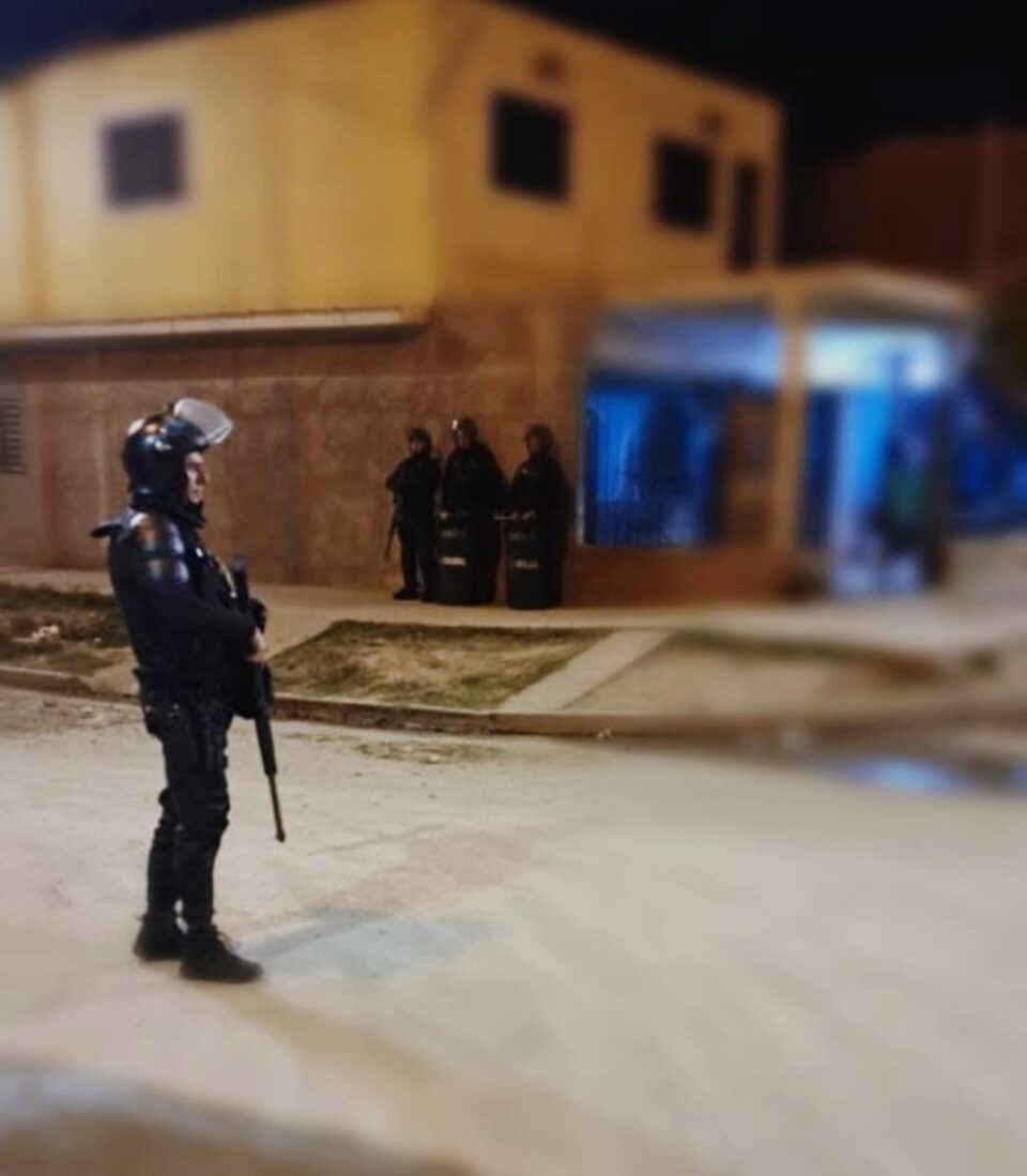 Violencia en el fútbol: Detenido por golpear a un policía, un jugador y amenzar al árbitro