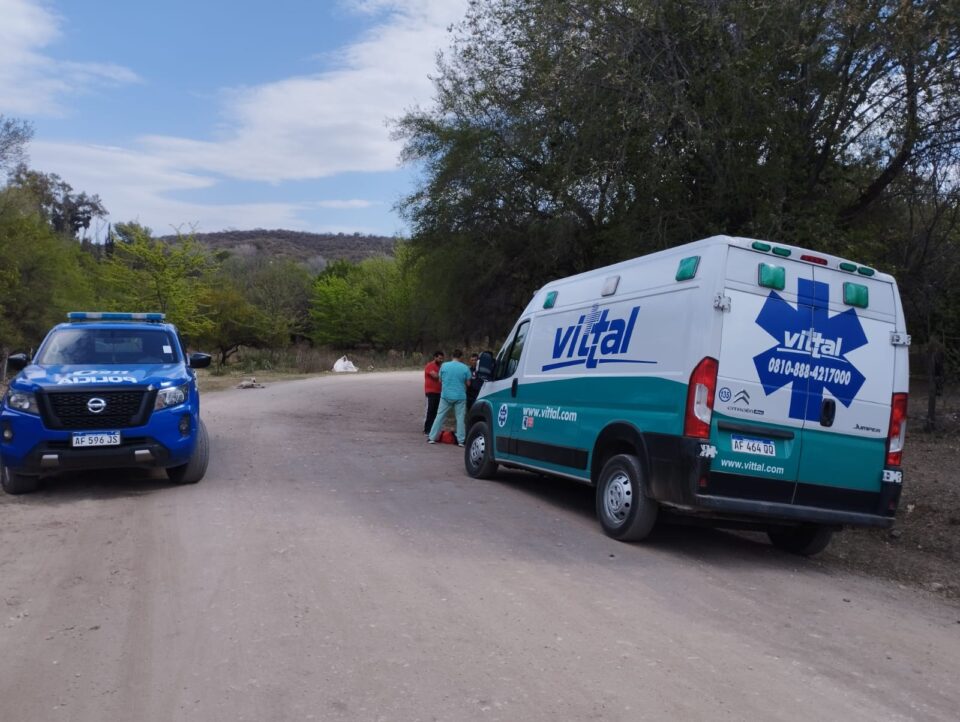 Una ciclista fue trasladada al hospital tras una brusca caída