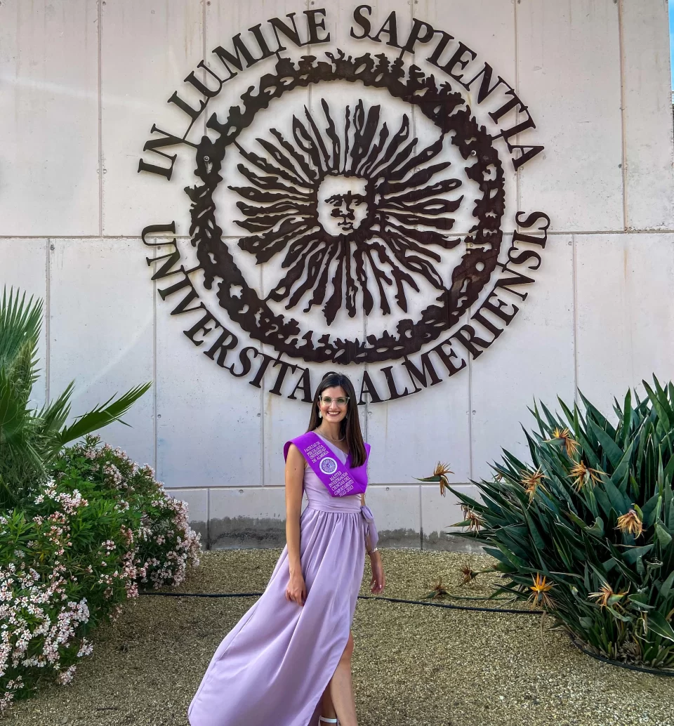 La historia de Aylen: Es psicóloga y cumplió su sueño de realizar una maestría en una Universidad de España