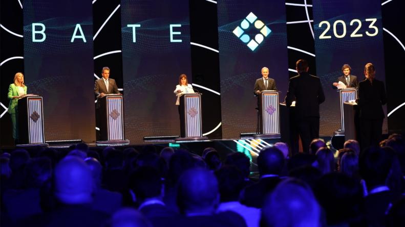 Debate Presidencial 2023: cruces picantes entre los cinco candidatos