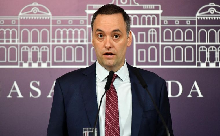 Adorni confirmó "un ajuste mayor" tras el retiro del capítulo fiscal de la Ley Ómnibus