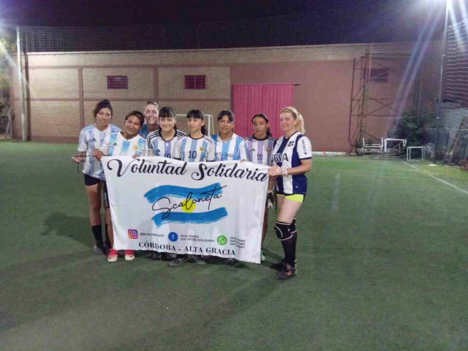 "La Scaloneta": Una iniciativa social de fútbol femenino