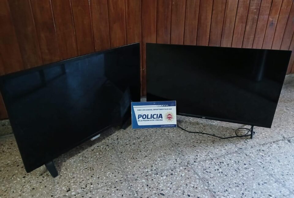 Tras un allanamiento, recuperaron dos televisores robados en Parque Virrey