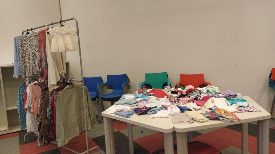Se viene una nueva Feria de Ropa en la Escuela Padre Viera
