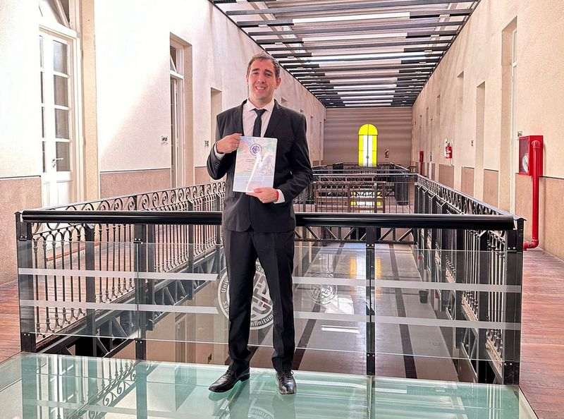 Córdoba tiene su primer Licenciado en Protocolo y Ceremonial, y es de Alta Gracia