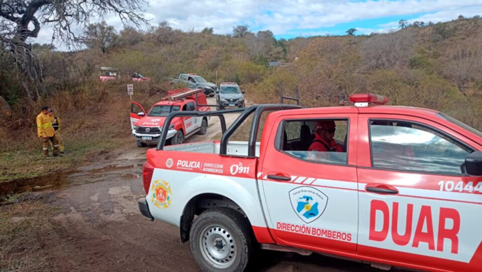 Deshidratado a la vera de un arroyo, encontraron a un hombre que estaba desaparecido en Córdoba