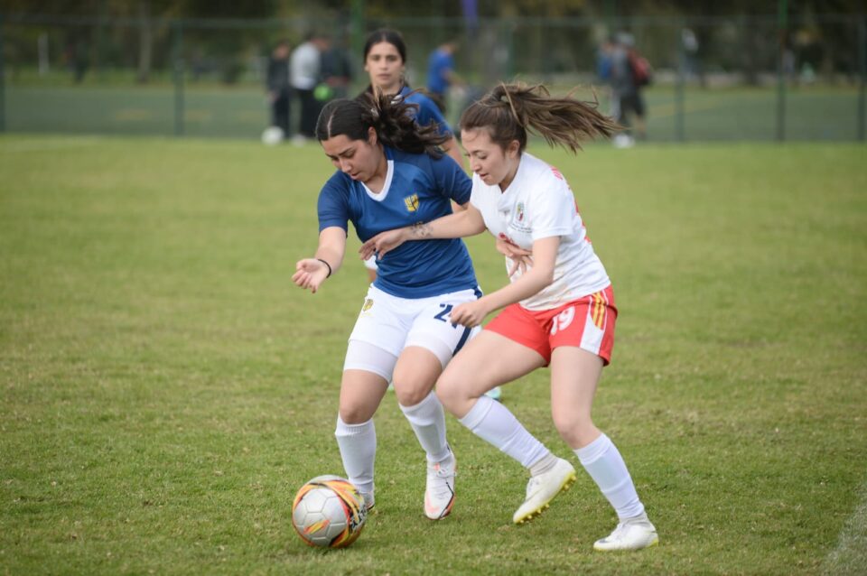 Se Inician los entrenamientos de fútbol femenino en el Valle de Anisacate
