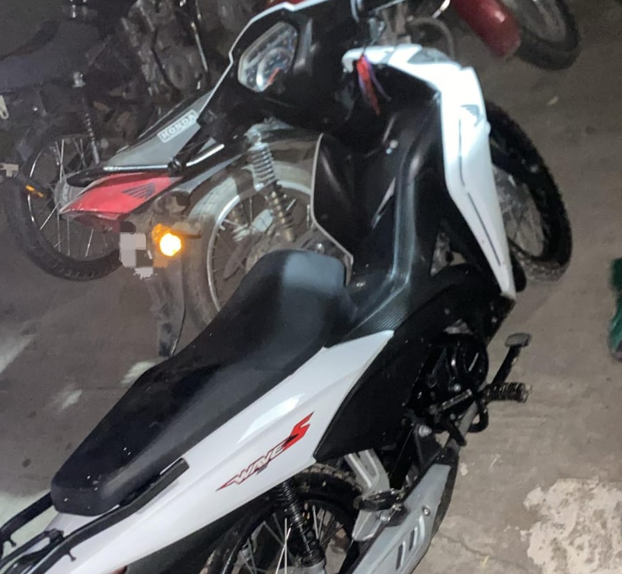 Iba en contramando en plena Ruta 20 y le secuestraron la moto