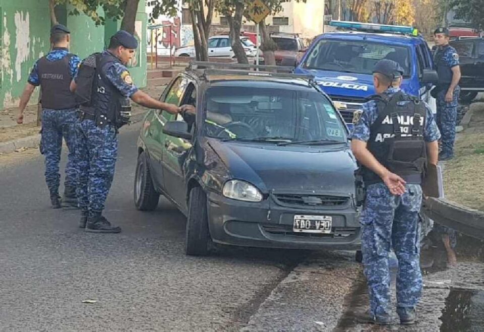 Los Cedros: Desbarataron una fiesta electrónica clandestina con más de 3.500 personas