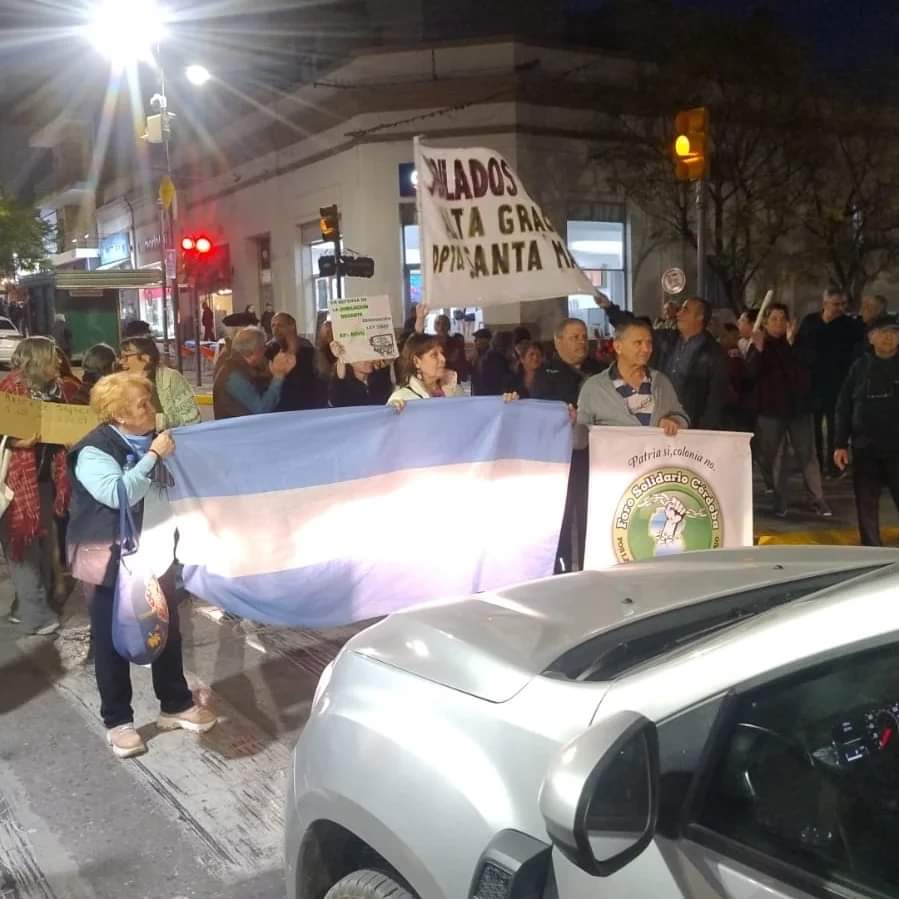 Jubilados vuelven a movilizarse este miércoles en Plaza Solares
