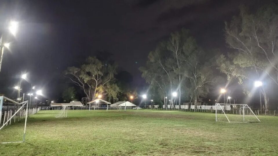 Villas Ciudad de América inauguró una nueva iluminación para el predio