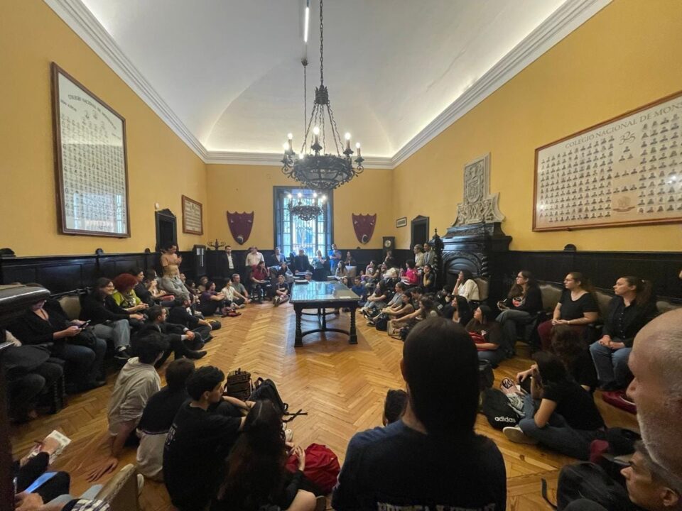 Colegio Monserrat y el Colegio Manuel Belgrano, ambos preuniversitarios de la UNC