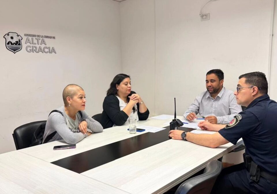 Vandalismo en Alta Gracia: se reunieron Centro de Comercio, Policía y Municipio