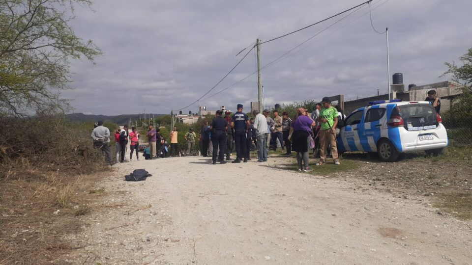 El Municipio interviene en un otro intento de usurpación de terrenos en El Cerro