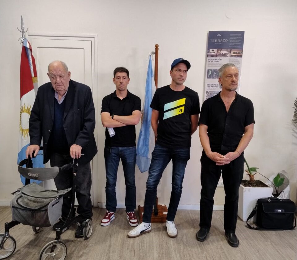 La muestra artística "Homenaje al Arte de las Bellas Piedras" recibió un beneplácito