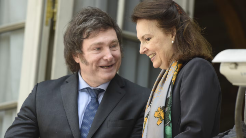 El Presidente despidió a la titular del Ministerio de Relaciones Exteriores Diana Mondino luego de rechazar el bloqueo económico de Estados Unidos