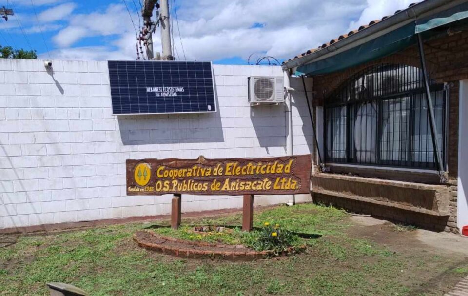 Corte de servicio por tareas de vinculación de línea de Media Tensión en Anisacate