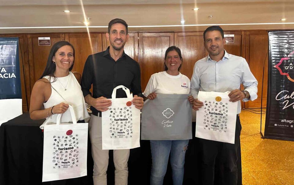 Referentes de turismo de Santa Fe presentaron sus propuestas en Alta Gracia