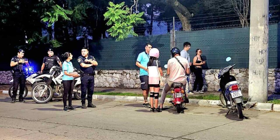 Último operativo del año: fue en Barrio Pellegrini y retuvieron 15 vehículos