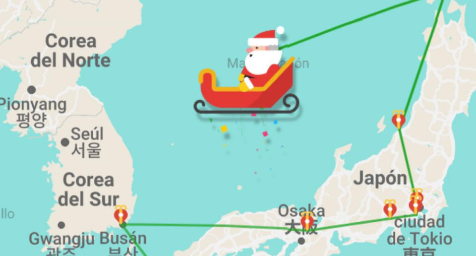 Todos los 24 de diciembre por diferentes aplicaciones se puede seguir la ruta de Papá Noel. Entendiendo que salió del polo Norte