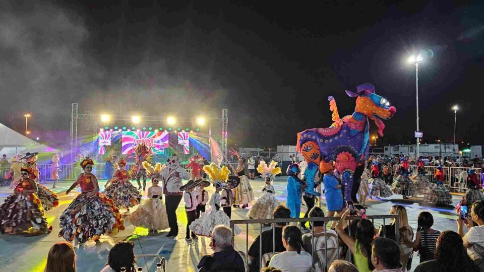 ¡Que siga el corso! Despeñaderos vivió a pleno la fiesta del carnaval