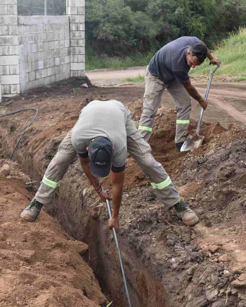 Avanzan los trabajos en el sistema de agua del Parque Industrial de Despeñaderos