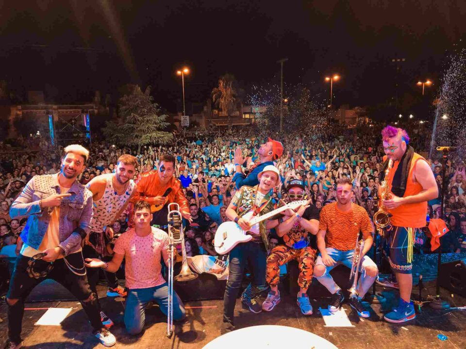 Despeñaderos festeja su 120° aniversario a lo grande con Los Caligaris en vivo