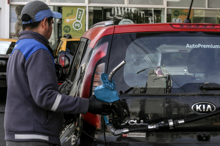 La venta de combustibles sigue en caída libre 