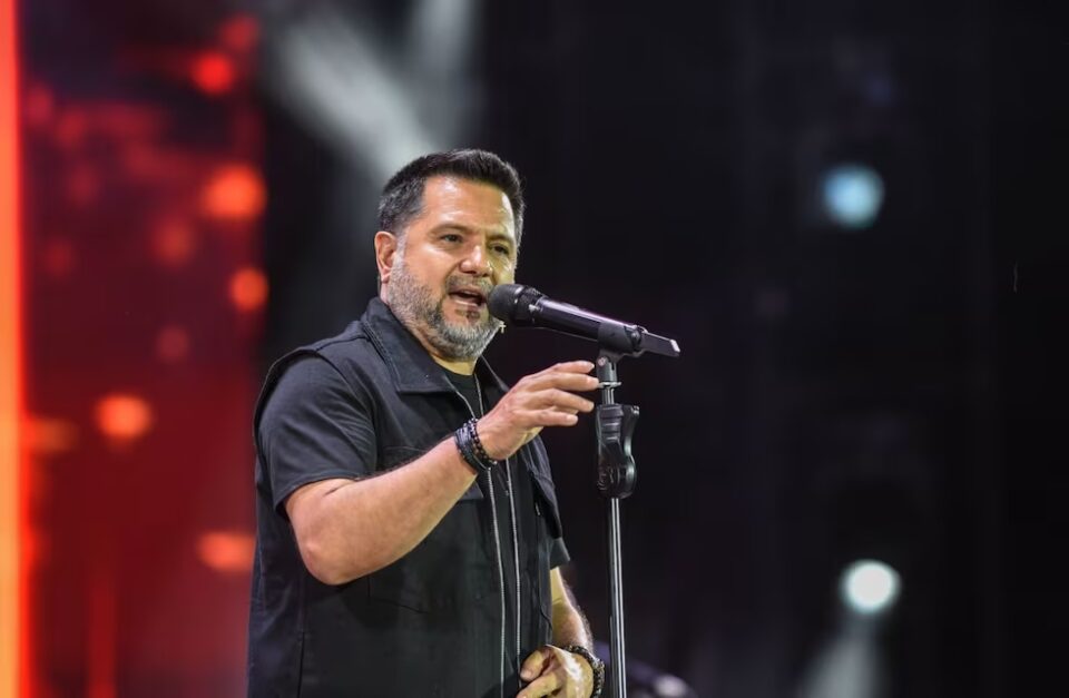 Se suspendió el festejo de Jorge Rojas por el clima y estallaron las redes