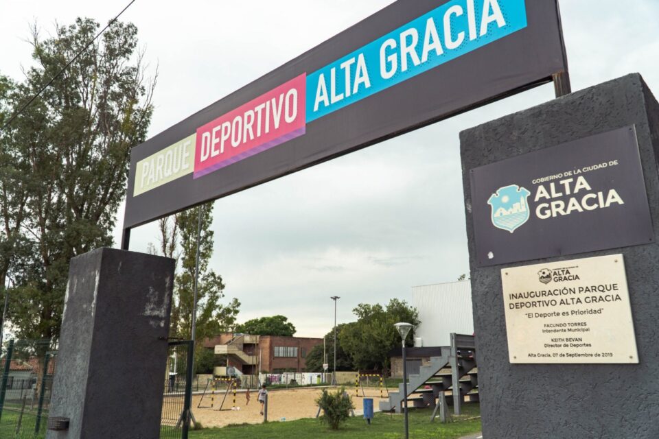 Comenzaron los deportes municipales en Alta Gracia