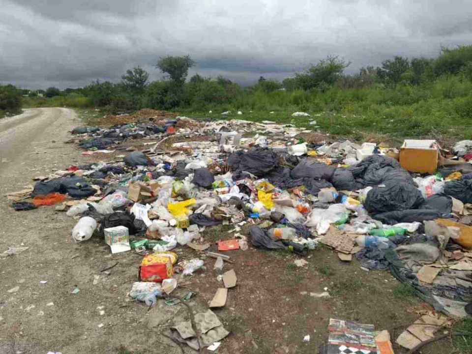 Acto de vandalismo en el predio detrás de la laguna sanitaria