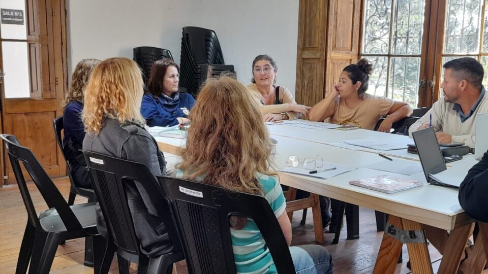 Lanzan programa municipal de apoyo a trayectorias escolares