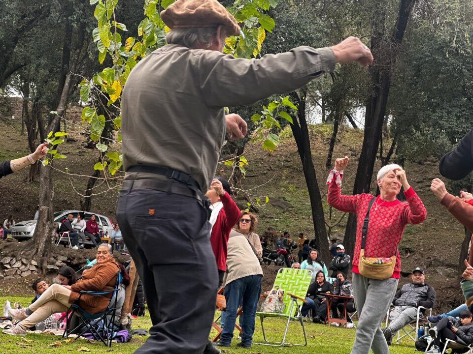Peñazo de Carnaval: música en vivo este lunes en el Puente Armenia