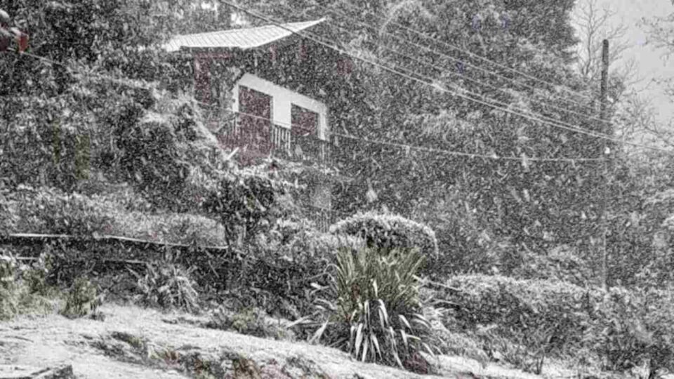 ¡Córdoba pintada de blanco! Las imágenes de la primera nevada del 2025 en las sierras