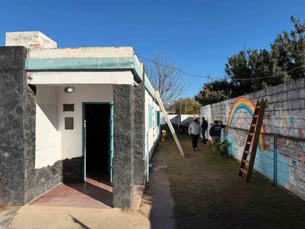 El Municipio realiza mejoras en en centros de salud y guarderías municipales