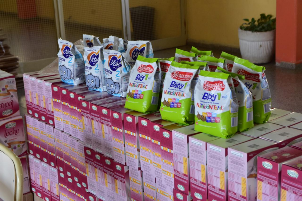 Entrega de leche del programa “Más Leche, Más Proteínas” en Toledo