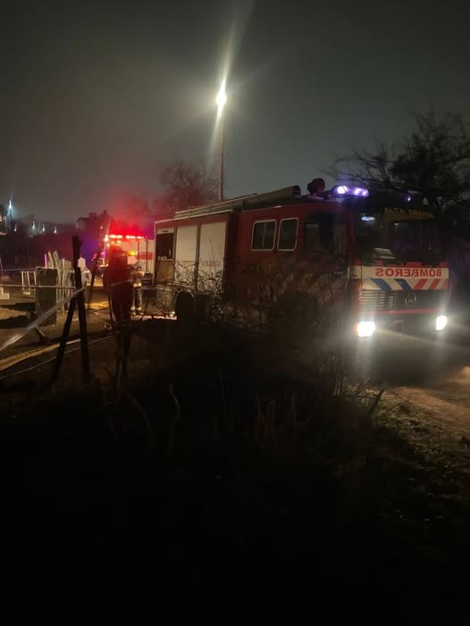 Tragedia en Alta Gracia: dos hermanitos murieron calcinados en un incendio en barrio Liniers