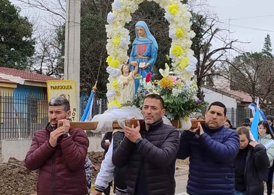 Procesión, misa y festival: todo listo para las Fiestas Patronales en Villa Parque Santa Ana