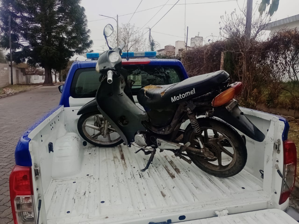 Recuperaron una motocicleta robada durante un operativo en barrio Sabattini