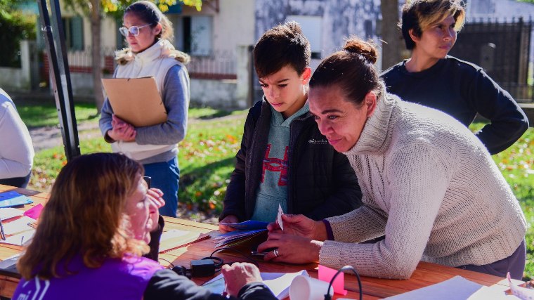 En Anisacate, la Municipalidad sale a los barrios