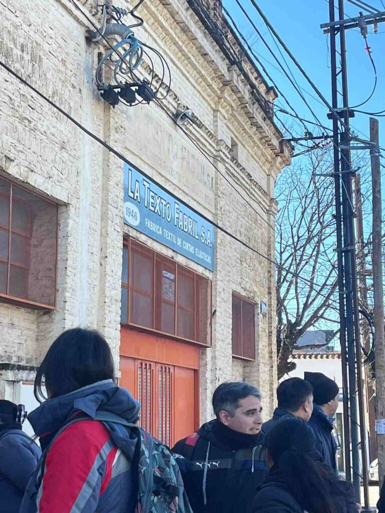Empleados de "La Texto Fabril" denuncian irregularidades en sueldos y aportes