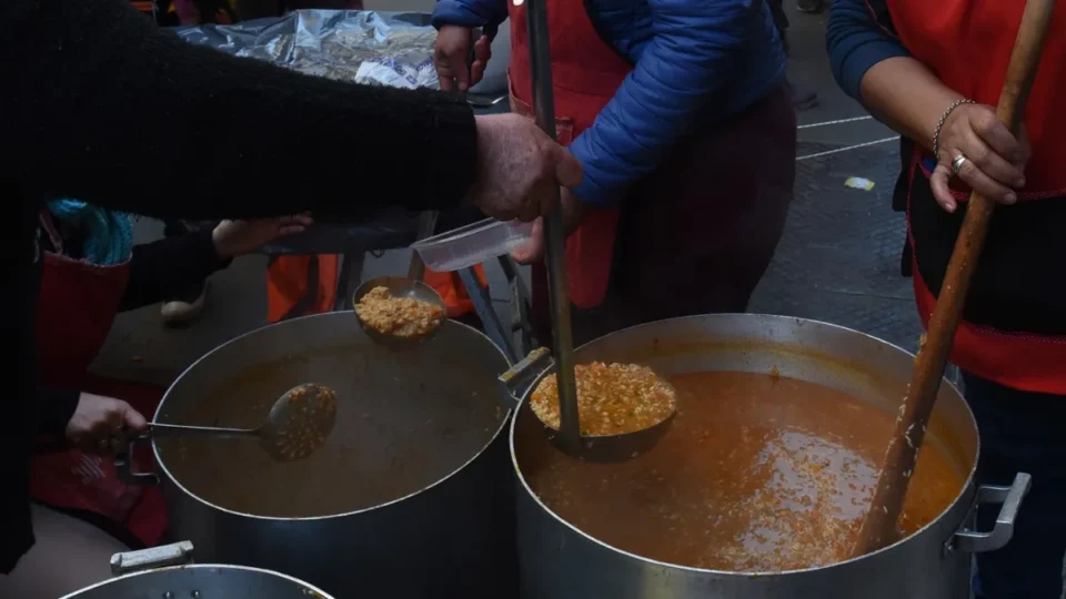 La primera olla popular ya tiene fecha, hora y lugar en barrio Paravachasca