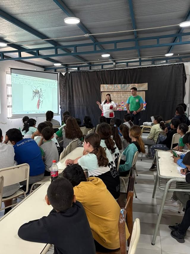 Monte Ralo: alumnos participaron de una charla informativa sobre prevención del dengue